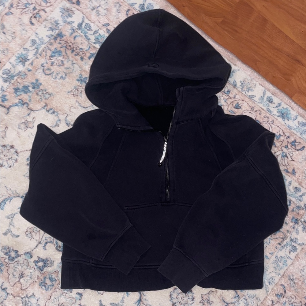Black Lululemon Scuba XS/S